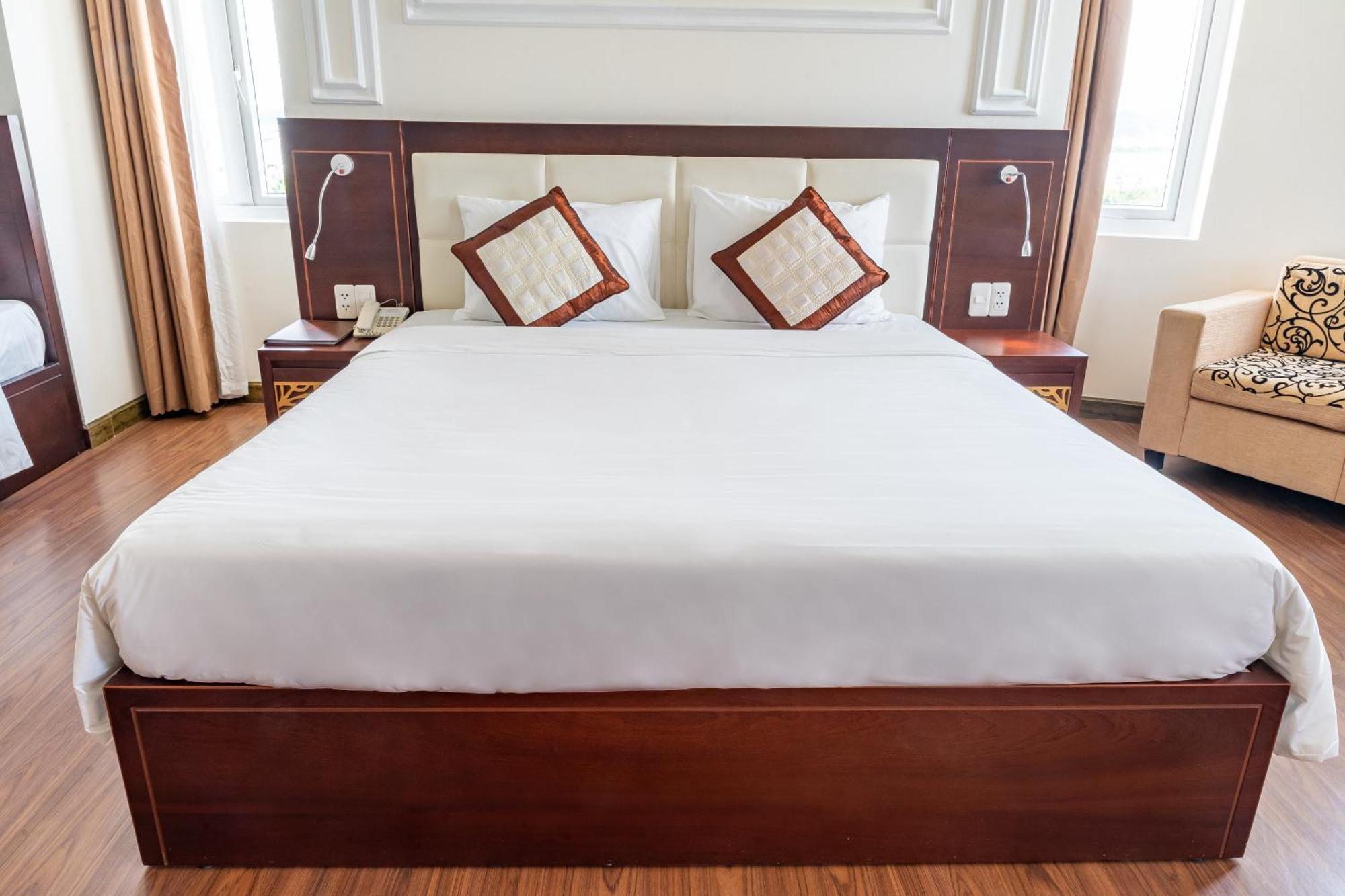 Hotel Lychee 3*